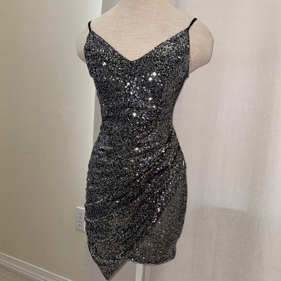 Dresses & Skirts - Sequin Cocktail Dress